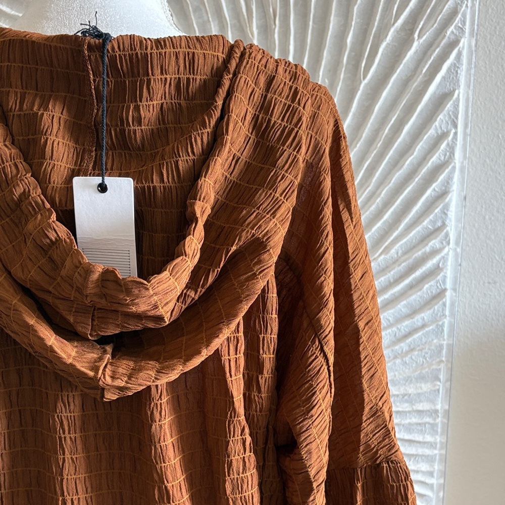 Cinnamon Smocked Button Up Hoodie Top - Picture 10 of 12